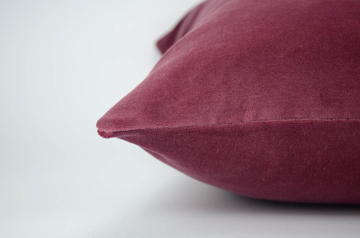 Mulberry velvet pillow case // mulberry velvet cushion // dark pink pillow cover // velvet pillow
