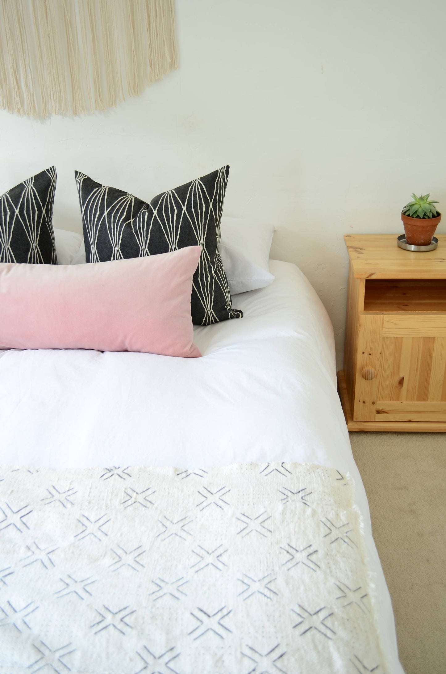 Blush long lumbar pillow cover // blush velvet cushion cover // blush velvet long lumbar pillow cover// pink velvet pillow cover