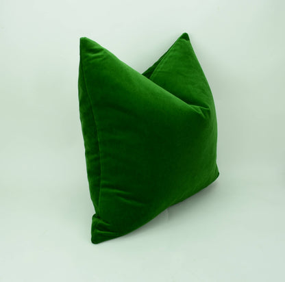 emerald green velvet pillow cover // emerald green velvet cushion // green velvet pillow // velvet pillow