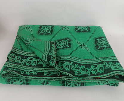 Kantha Quilt // kantha blanket // throw blanket