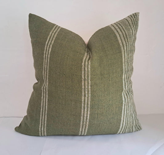 Green woven wool pillow,  green bhujodi cushion, Indian wool pillow, woven wool cushion, natural wool cushion